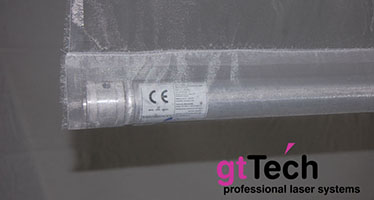 Lasersrcim mit Tasche und Rohr zur Beschwerung